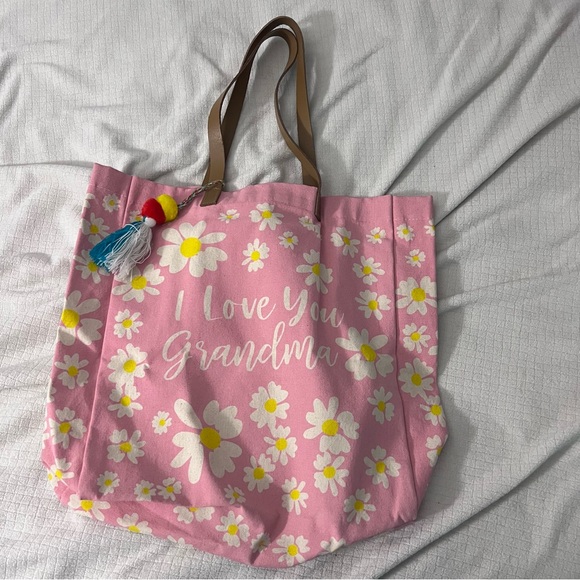 Grandma Tote - Picture 1 of 2